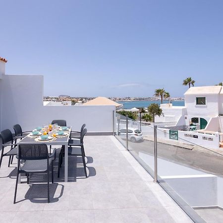 Apartment Holiday 2 Beachfront Corralejo By Holidays Home Екстериор снимка