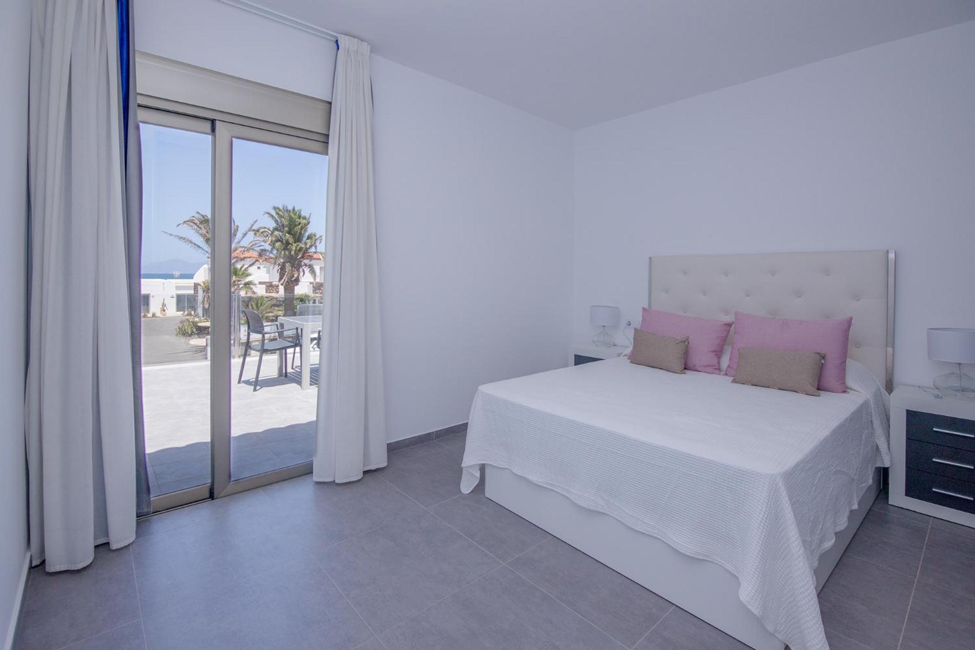 Apartment Holiday 2 Beachfront Corralejo By Holidays Home Екстериор снимка