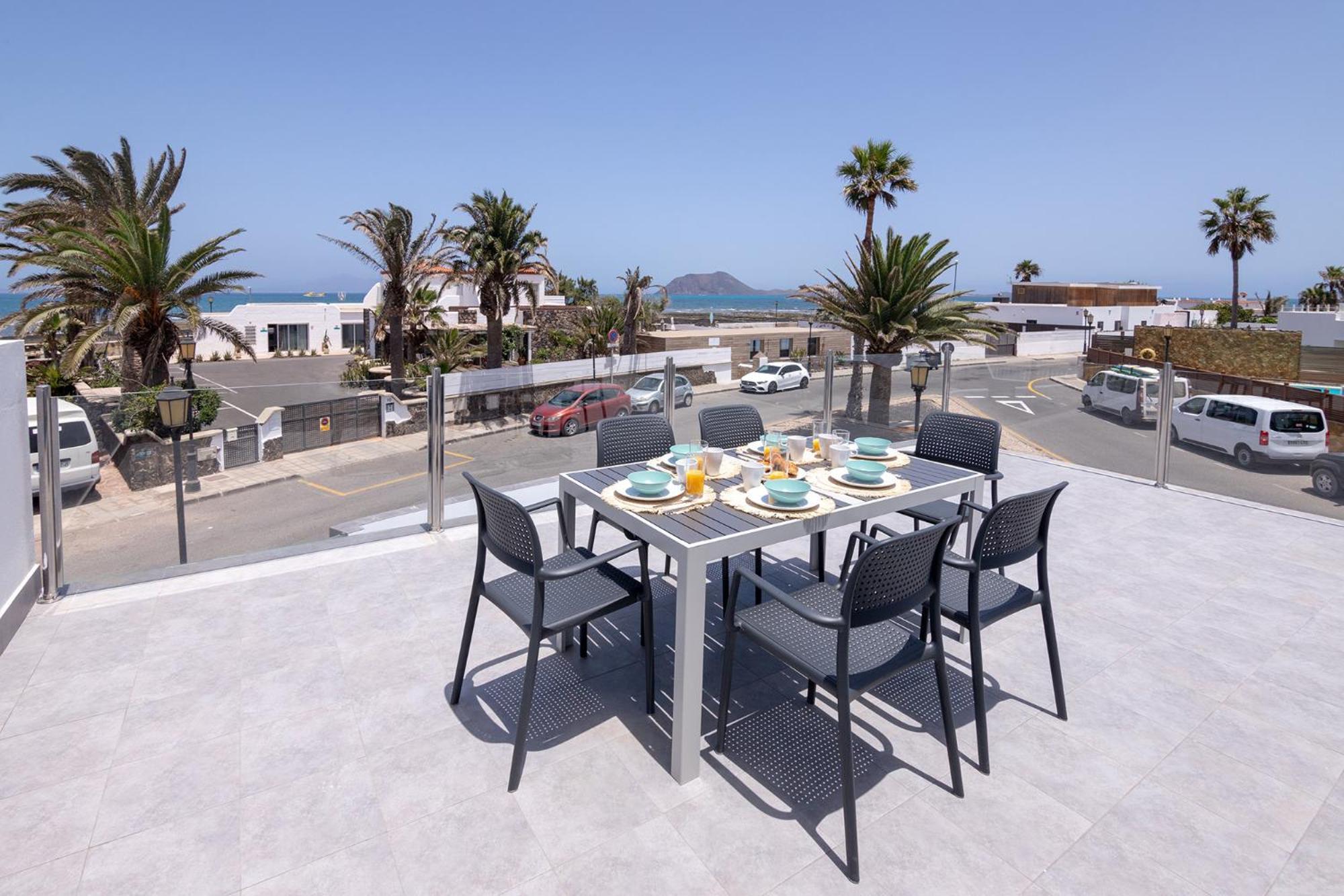 Apartment Holiday 2 Beachfront Corralejo By Holidays Home Екстериор снимка